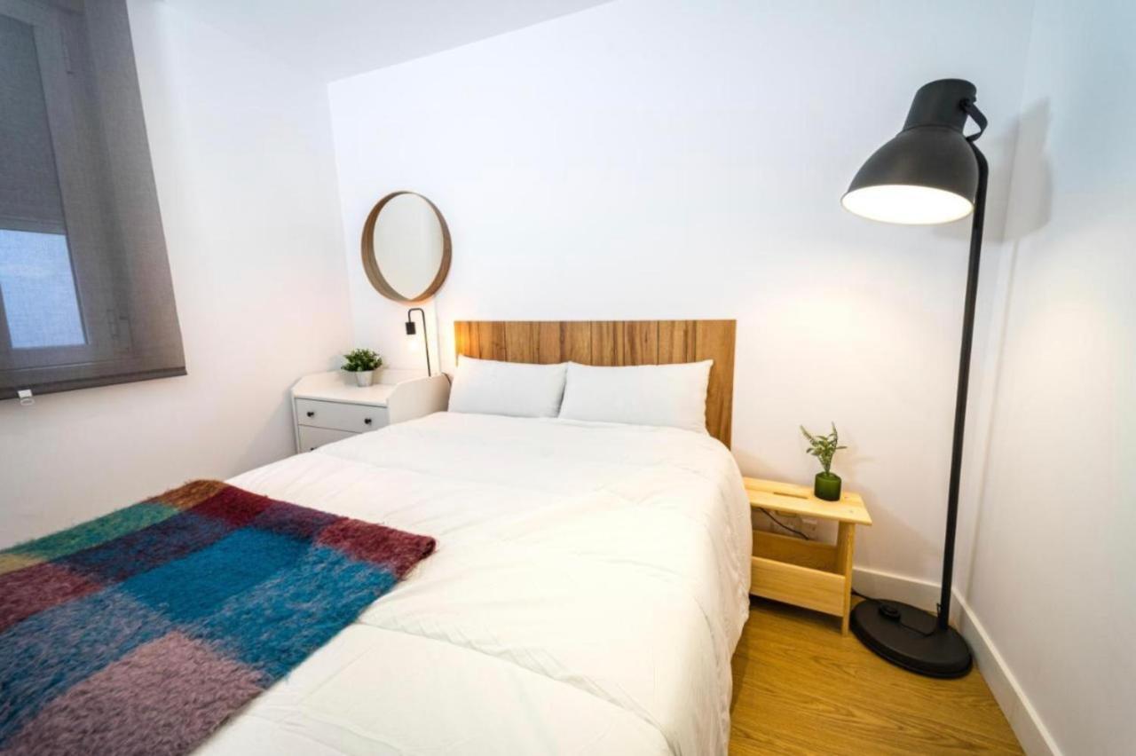 Exyca Cuatro Caminos Apartman Madrid Kültér fotó