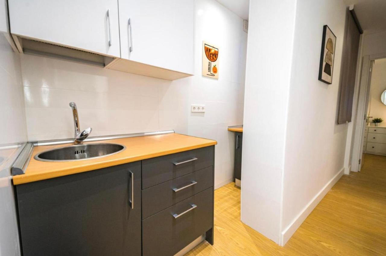 Exyca Cuatro Caminos Apartman Madrid Kültér fotó