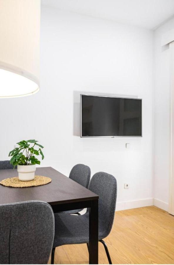 Exyca Cuatro Caminos Apartman Madrid Kültér fotó